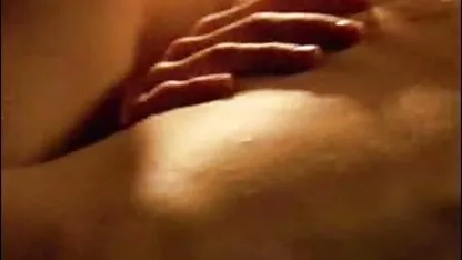 Lika doucement sur le porno arab marocain bord de la rivière