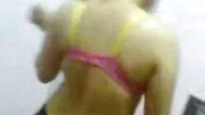 Katrina film porno marocainne est venue au Bureau du chef pour baiser