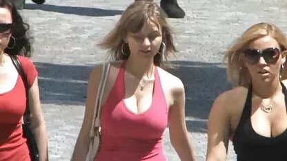 Sexy brunette marocaine film x a été découvert de la coeur