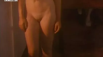 Dolly est allé dans la salle pour que les hommes aient des relations sexuelles avec porno fille marocaine passion